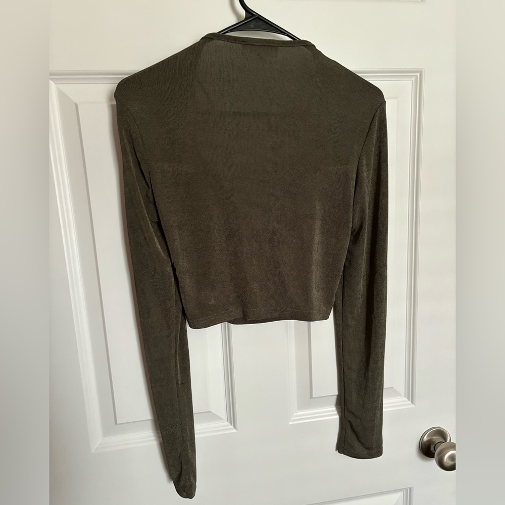 Metallic Crop Top - Picture 3 of 4